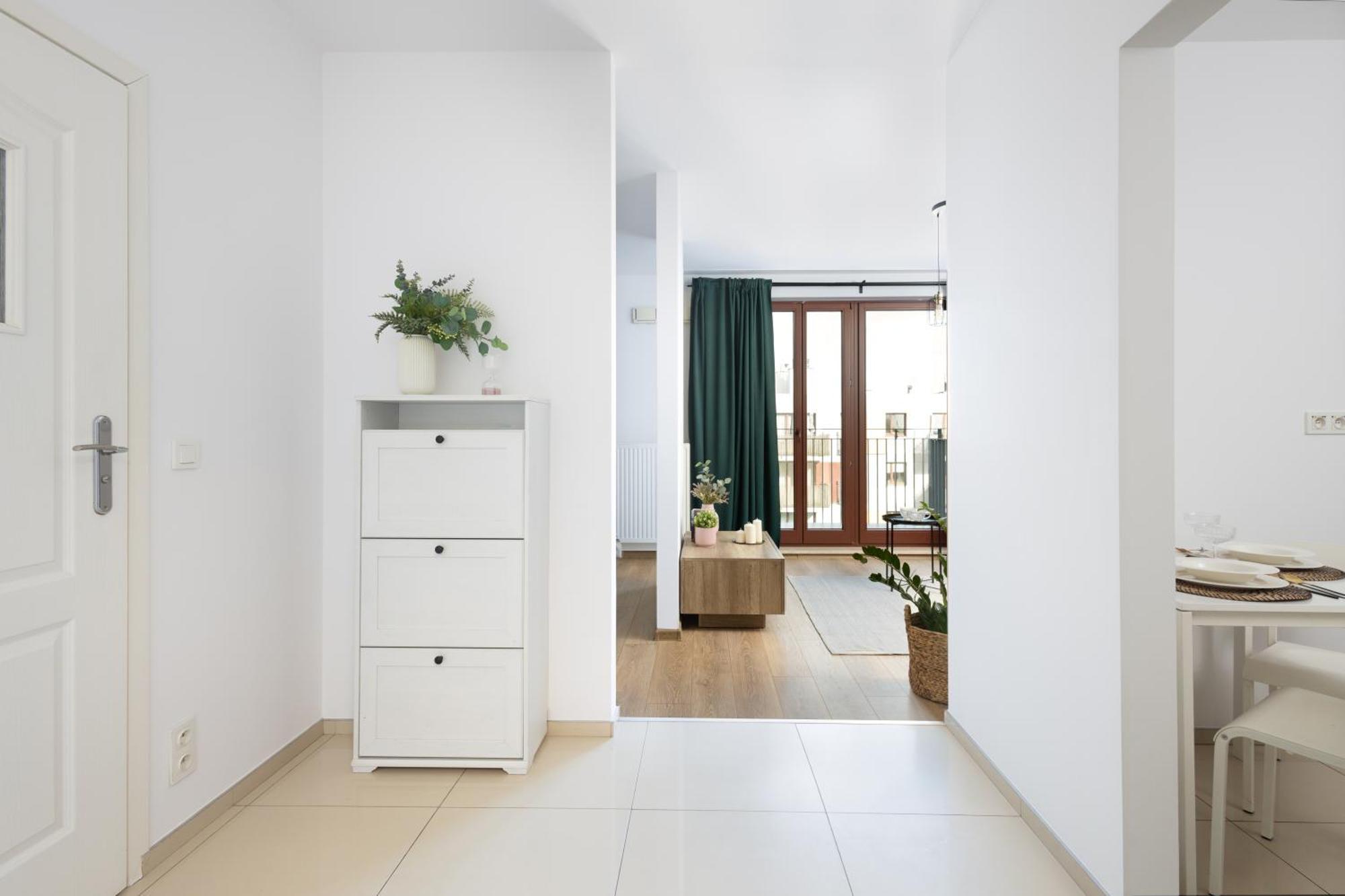 Apartament Goclawska Swps Pge Narodowy Dworzec Wschodni Soho Factory Warsaw Exterior photo